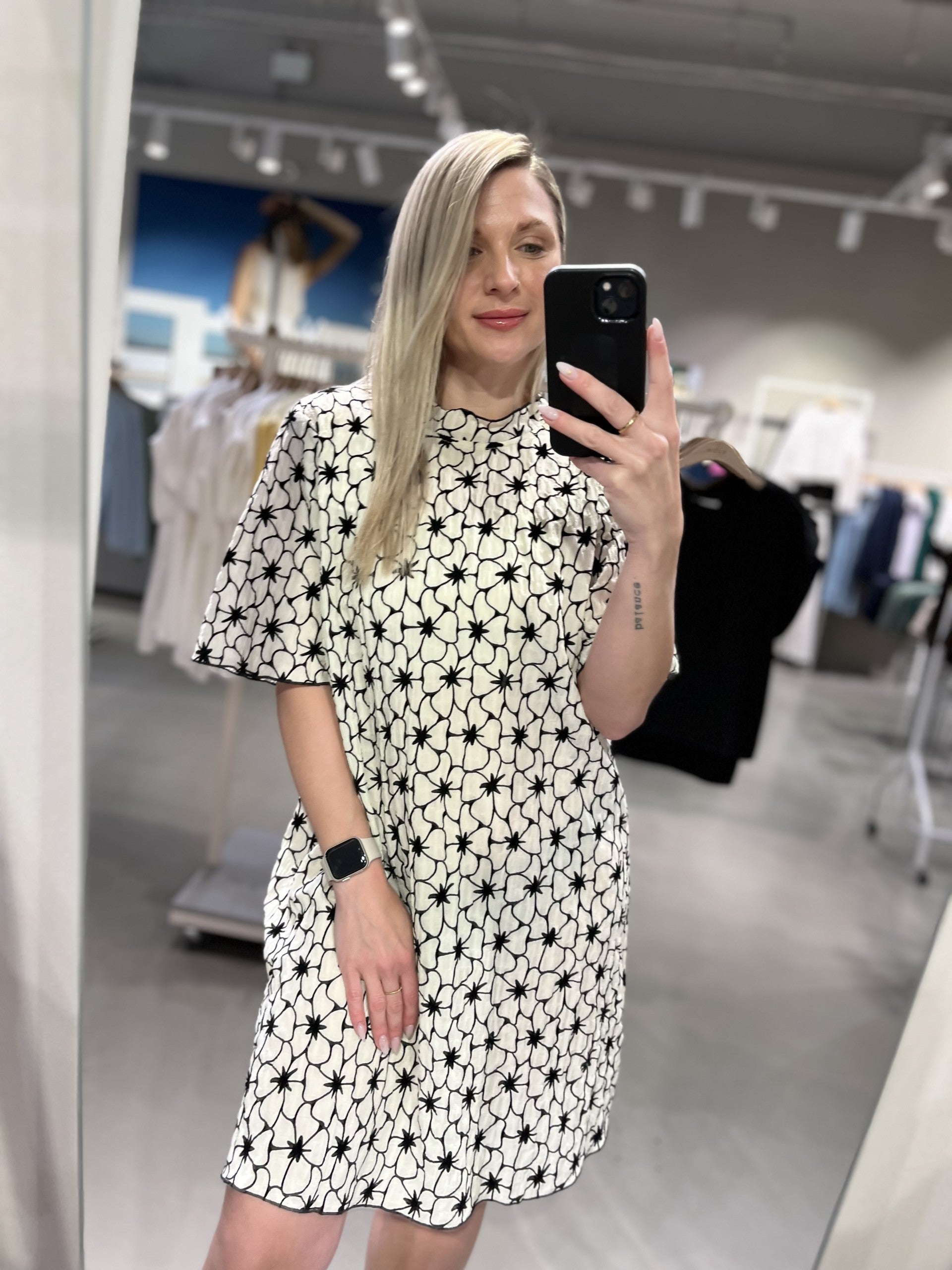 VISKYLER Short Dress - Birch